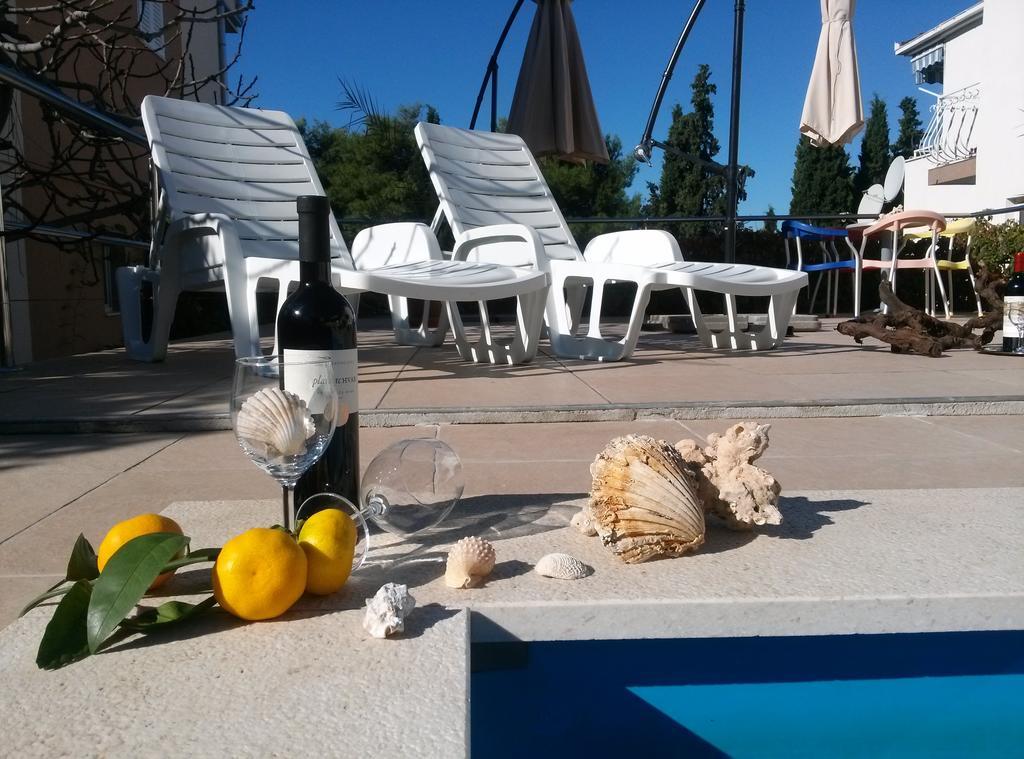 Apartments Villa Natali - Heating Pool Trogir Extérieur photo