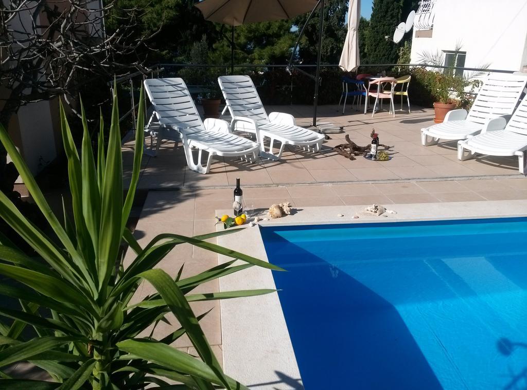Apartments Villa Natali - Heating Pool Trogir Extérieur photo