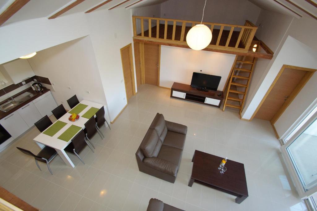 Apartments Villa Natali - Heating Pool Trogir Chambre photo